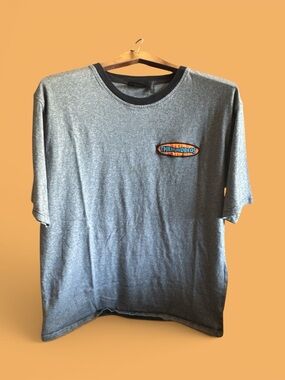 The Hundreds Gray Short-Sleeve Tee with Black Neck Trim Mens Size Large T-Shirt